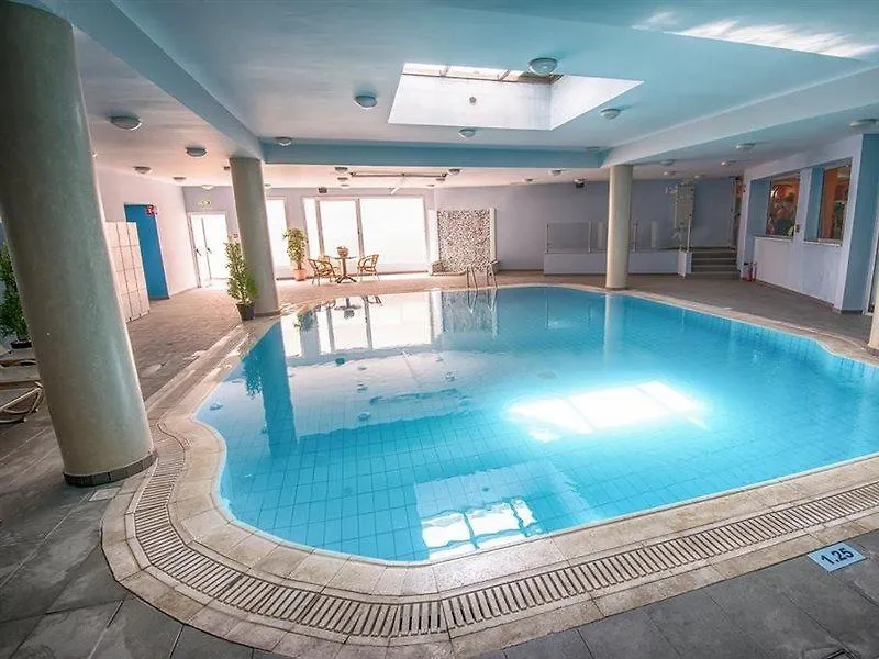New Famagusta Hotel & Suites Ayia Napa 3*,  Cypern