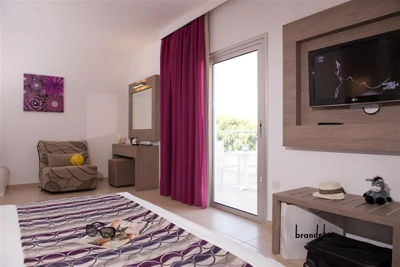New Famagusta Hotel & Suites Ayia Napa Cypern