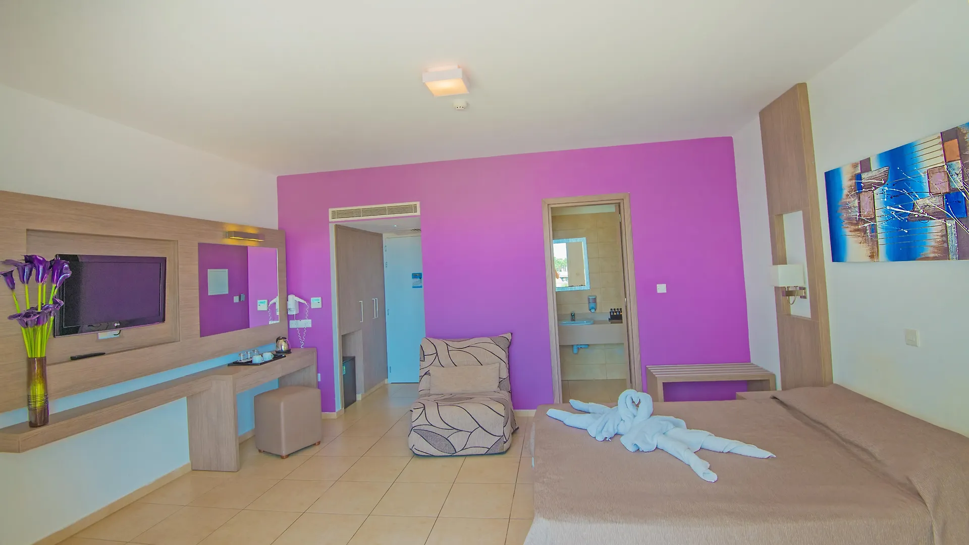 New Famagusta Hotel & Suites Ayia Napa