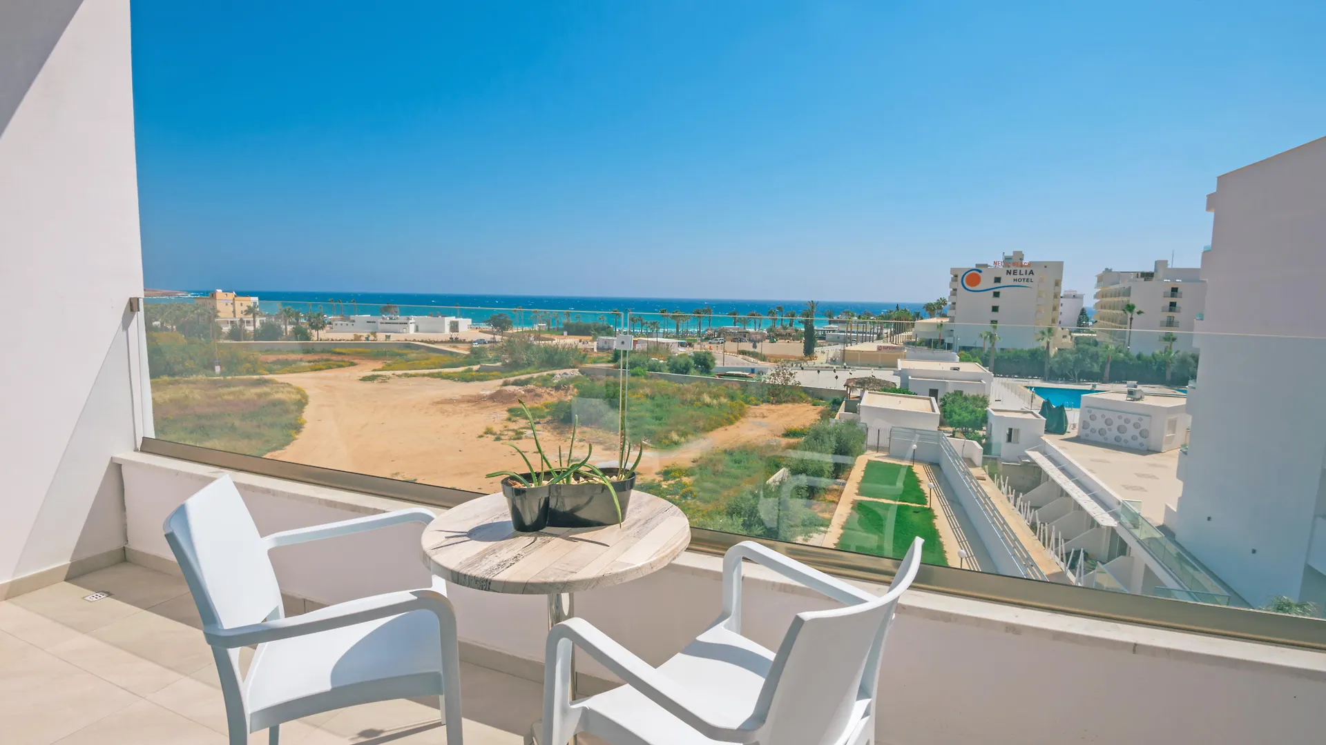New Famagusta Hotel & Suites Ayia Napa 3*,