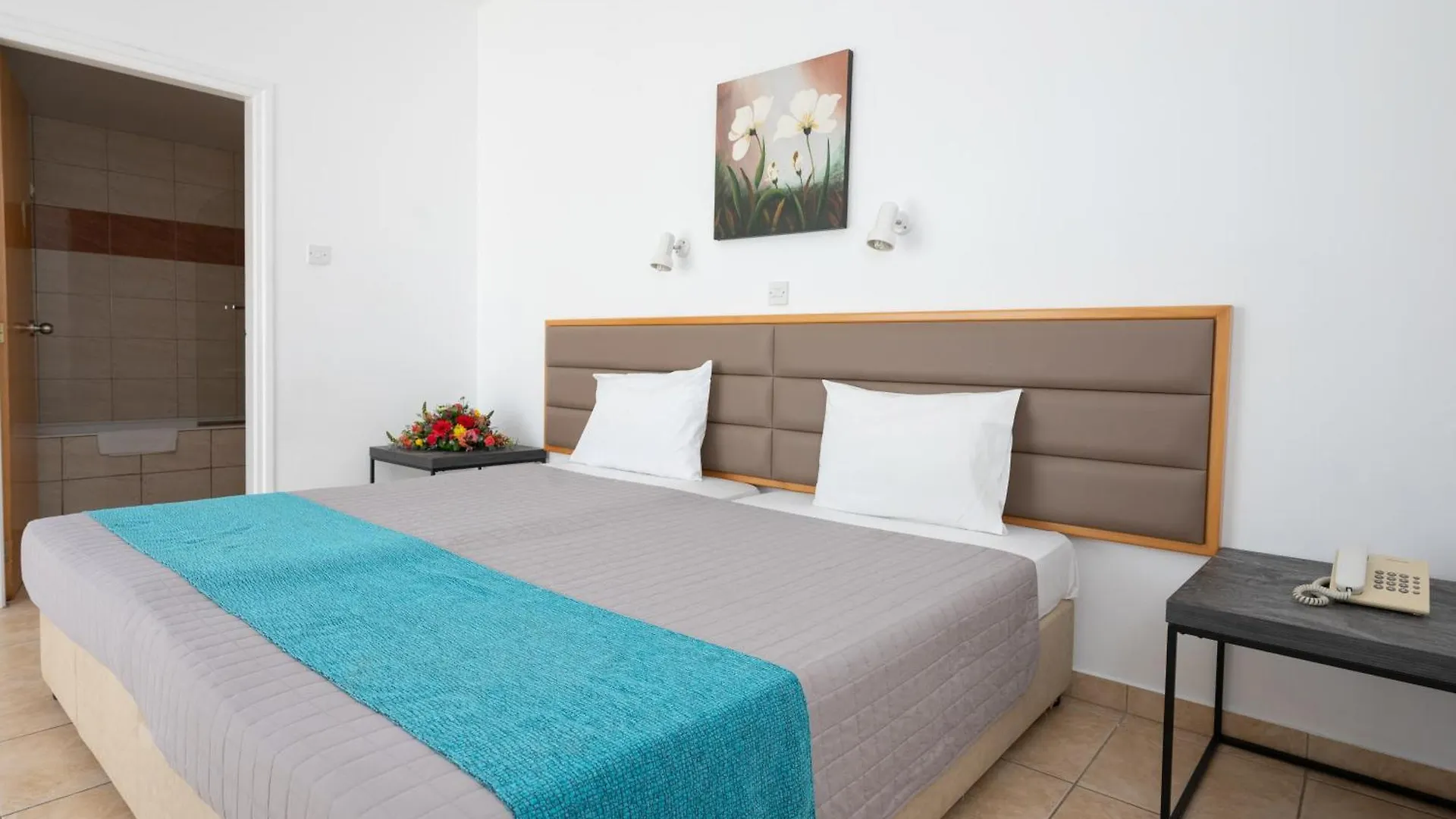 New Famagusta Hotel & Suites Ayia Napa